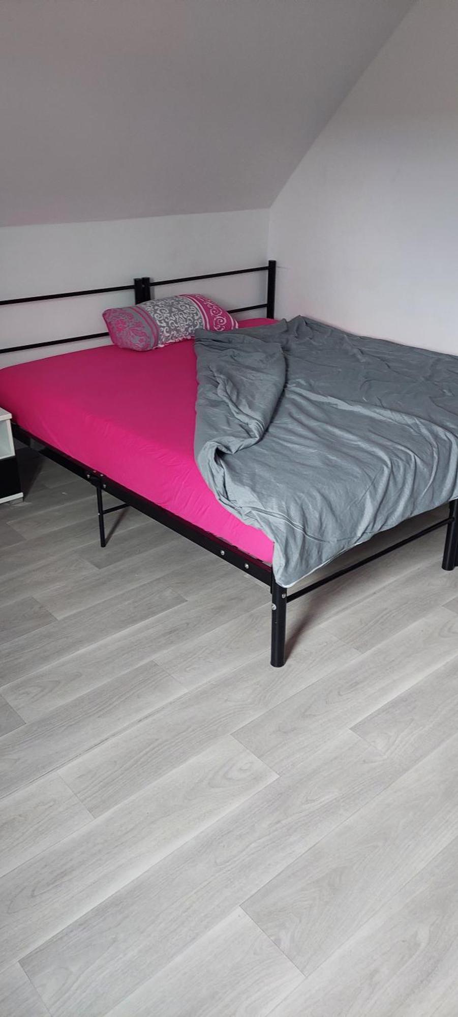 Apartamento Zu Hause Auf Zeit Bei Marion Bobbau Exterior foto